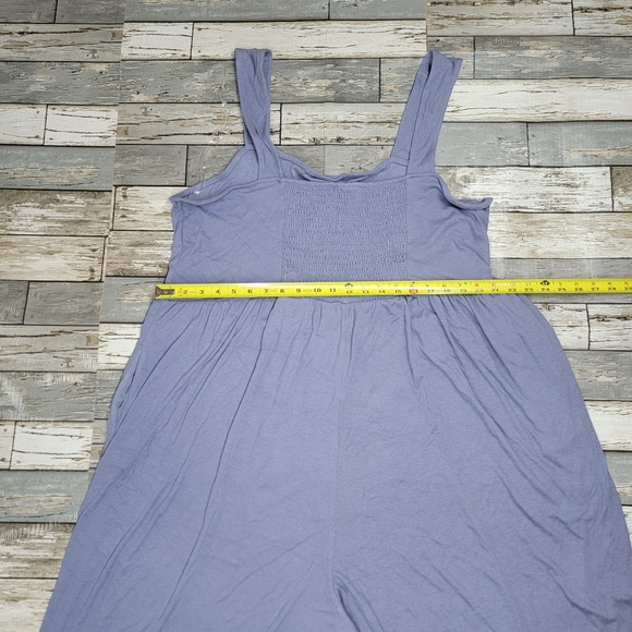 Ava Viv Gray NWOT Jumpsuit Romper Smocked Back Stretch Plus #C-i12 - Picture 16 of 16